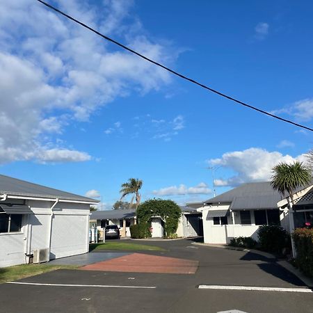 Busselton Jetty Chalets מראה חיצוני תמונה