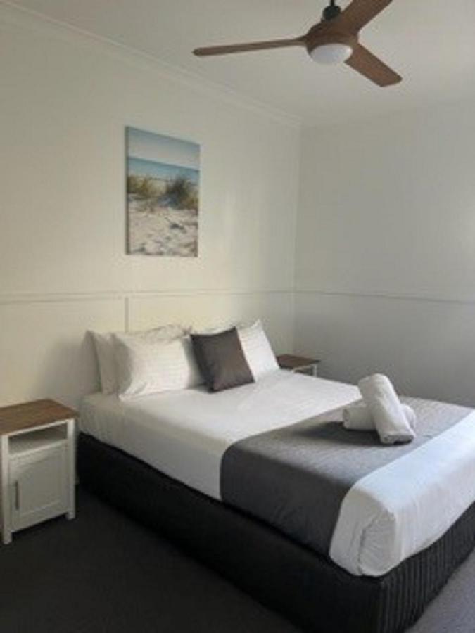 Busselton Jetty Chalets מראה חיצוני תמונה