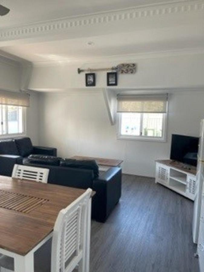 Busselton Jetty Chalets מראה חיצוני תמונה