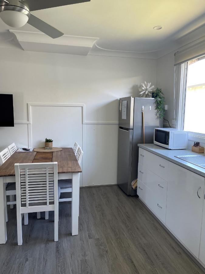 Busselton Jetty Chalets מראה חיצוני תמונה
