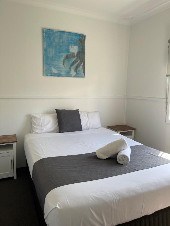 Busselton Jetty Chalets מראה חיצוני תמונה