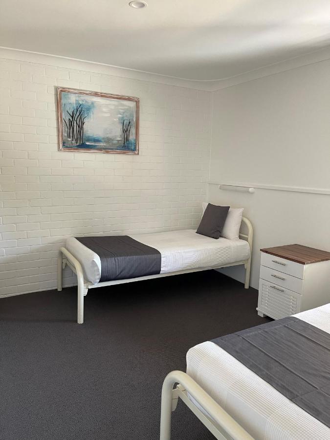 Busselton Jetty Chalets מראה חיצוני תמונה