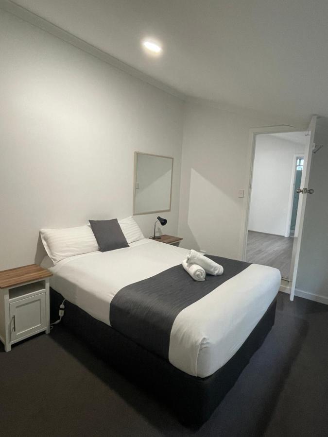 Busselton Jetty Chalets מראה חיצוני תמונה